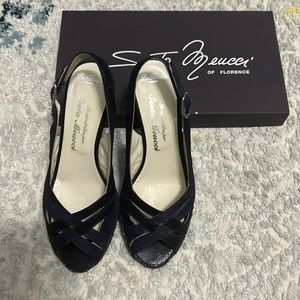 Sesto meucci  of Florence  blue heels